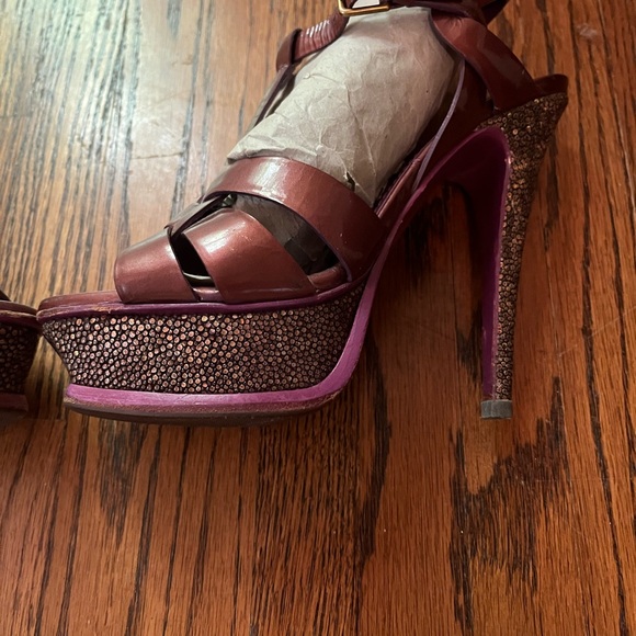 Vintage YSL Tribute RARE Platform Stingray T Strap 5.5 - Picture 6 of 14